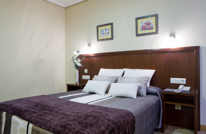 Arsus Hotel